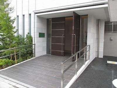 エントランス　★エントランス★