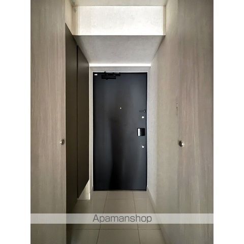 クラリティア入谷の玄関写真