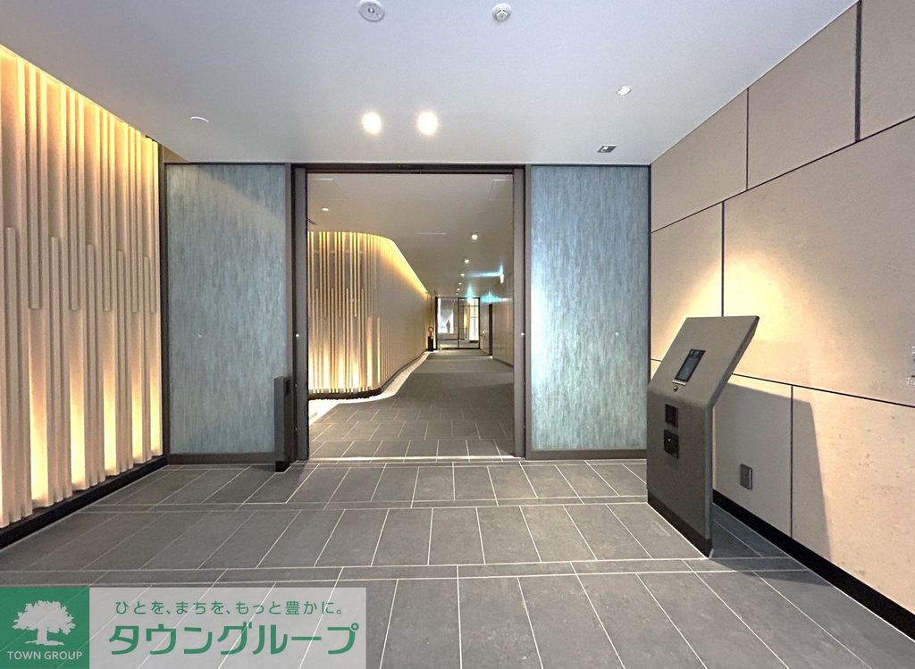 その他設備　サブエントランスゲートセキュリティ：駅ロータリー側