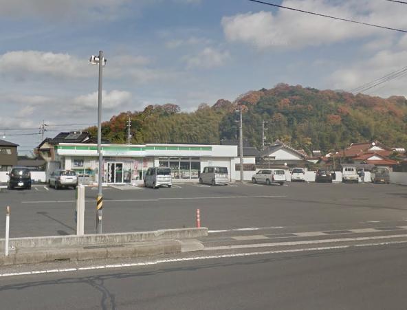 コンビニ　ファミリーマート安来黒井田店（コンビニ）まで254m