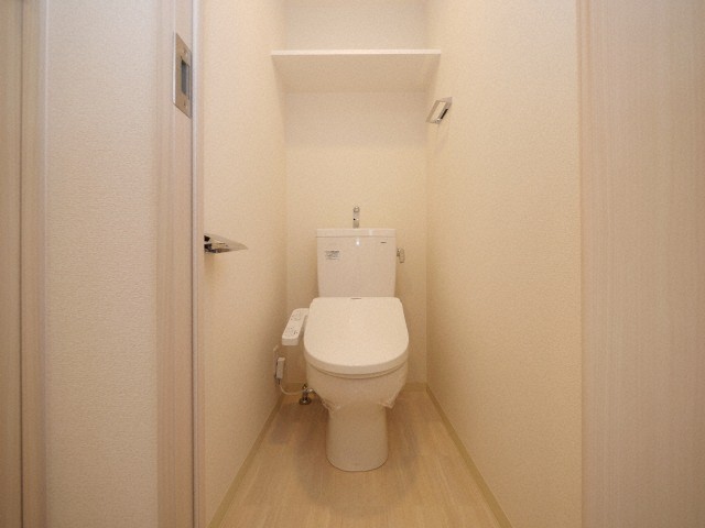 トイレ　ゆったりとした空間のトイレです
