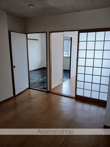 シティハイツ妹尾Cの居間写真