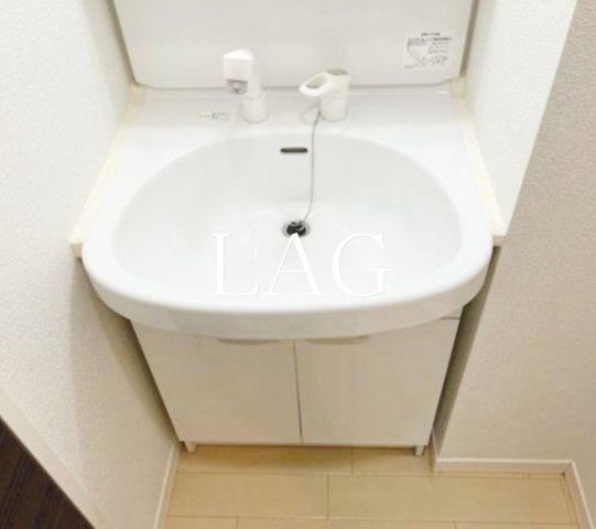 洗面設備　独立洗面台です。
