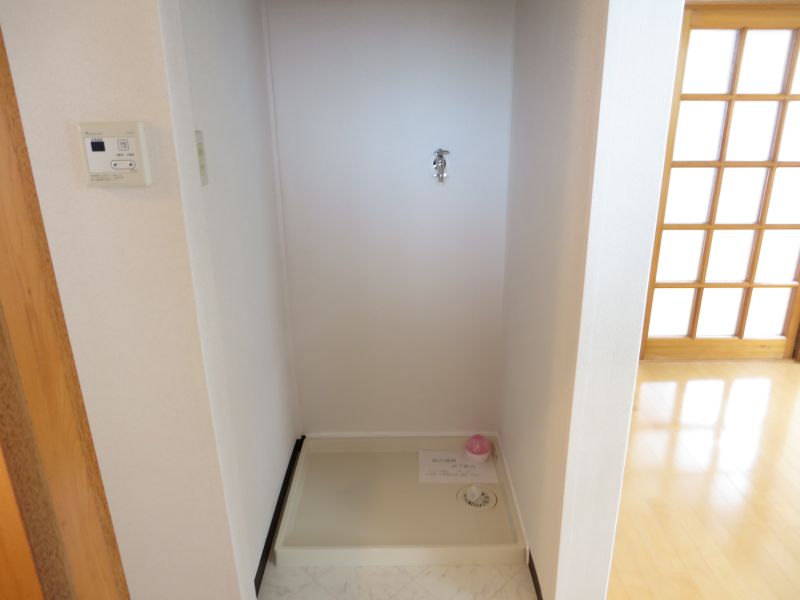 その他　洗濯機置場室内