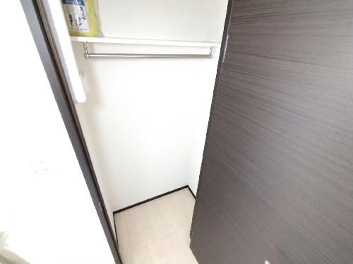 収納　ウォークインクローゼット