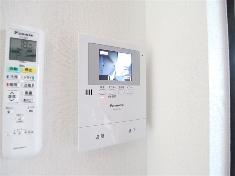 セキュリティ　モニター付インターホン