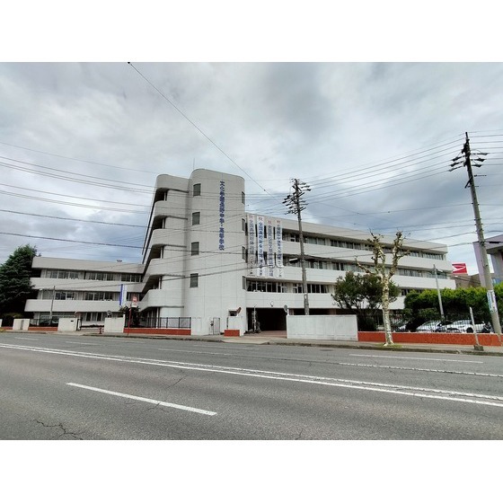 中学校　私立文化学園長野中学校（中学校）まで664m