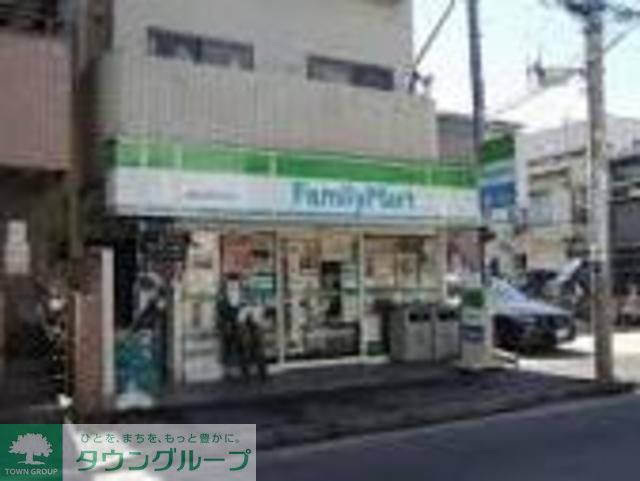 コンビニ　ファミリーマート鶴見平安町店（コンビニ）まで240m