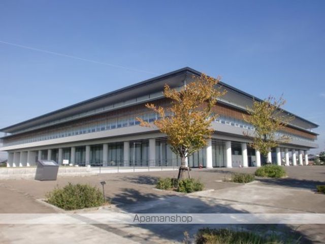 図書館　奈良県立図書情報館（図書館）まで1153m
