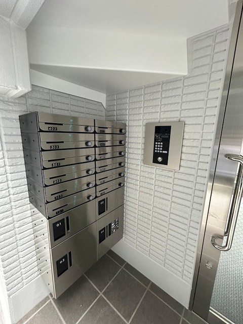 セキュリティ　オートロック完備