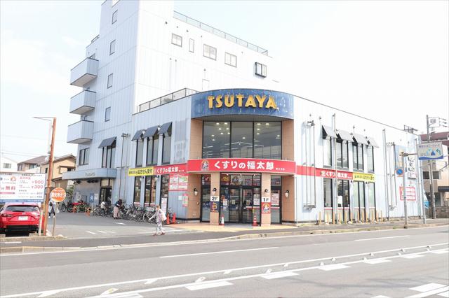 レンタルビデオ　TSUTAYA（レンタルビデオ）まで166m