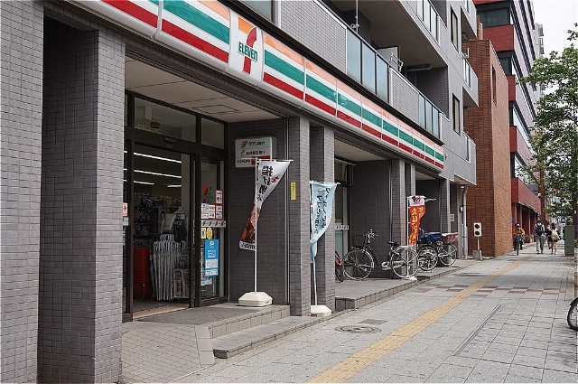 コンビニ　セブンイレブン板橋熊野町店（コンビニ）まで270m