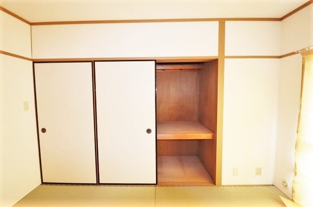 収納　参考写真（同建物別部屋のものです）
