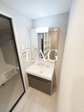 洗面設備　洗面台です。