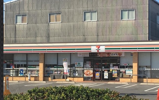 コンビニ　セブンイレブン 名古屋浦里5丁目店（コンビニ）まで373m