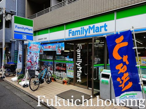 コンビニ　ファミリーマート 世田谷松原一丁目店（コンビニ）まで576m