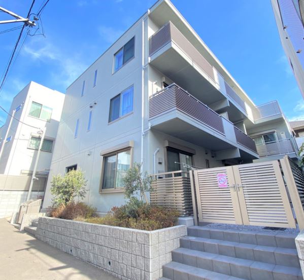 建物外観　★外壁タイル張り★