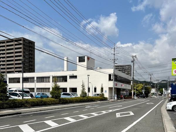 郵便局　児島郵便局（郵便局）まで999m