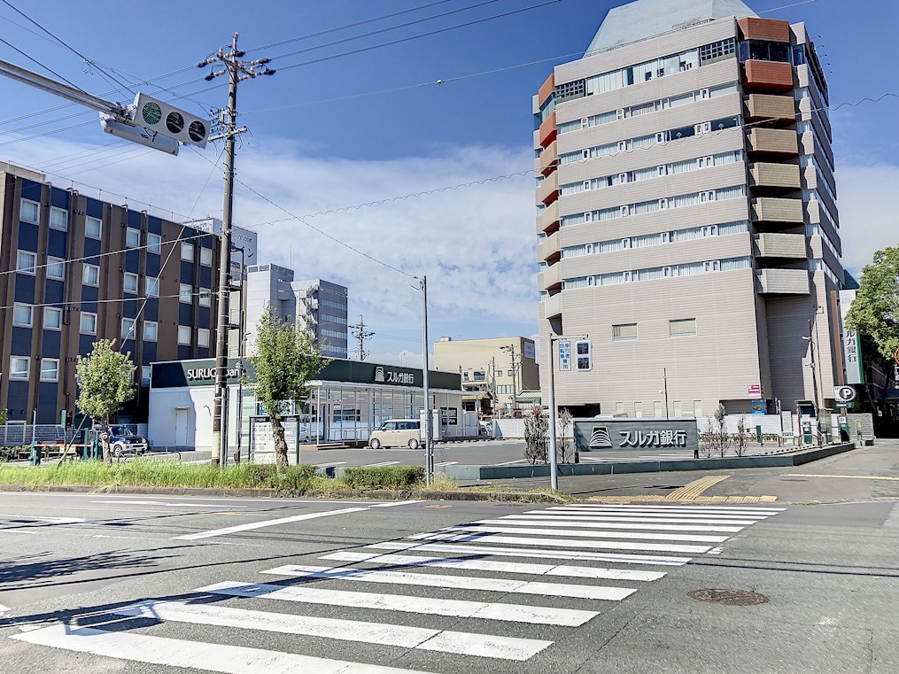 銀行　スルガ銀行掛川支店（銀行）まで1233m
