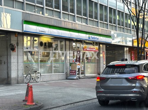 コンビニ　ファミリーマート 名古屋東新町店（コンビニ）まで264m