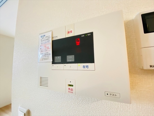 セキュリティ　同一建物内１０５号室内装写真掲載