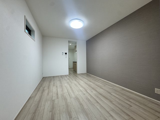 CHARME PARKSIDE Iの居間写真