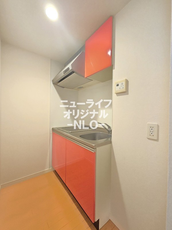 キッチン　3口コンロ付キッチンです。