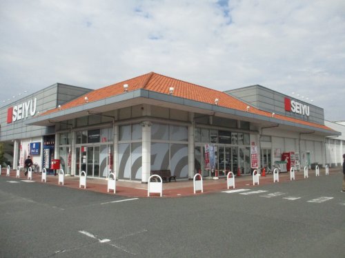 スーパー　西友（スーパー）まで771m