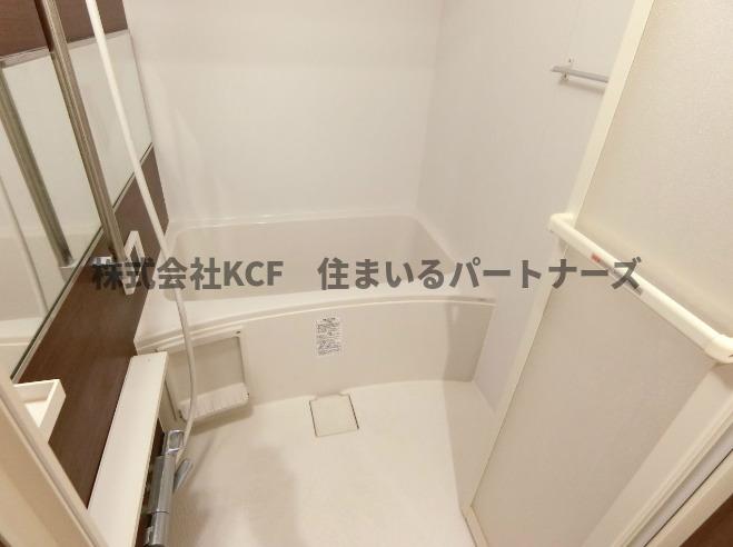 バス・シャワールーム　ゆったり過ごせるお風呂です