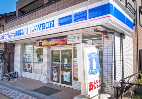 コンビニ　ローソン 墨田立花一丁目店（コンビニ）まで494m