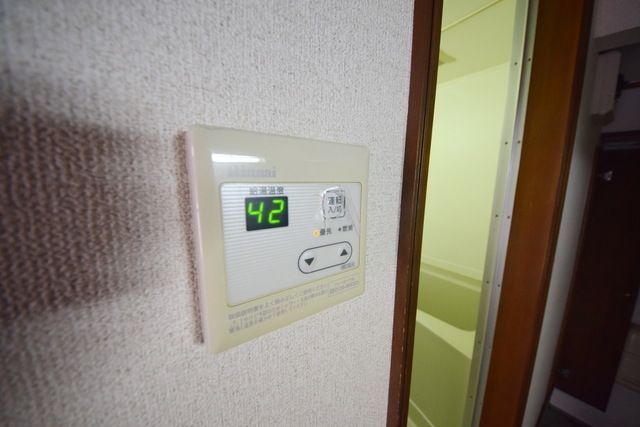 その他　★リモコン式給湯機で温度調整もばっちりです★