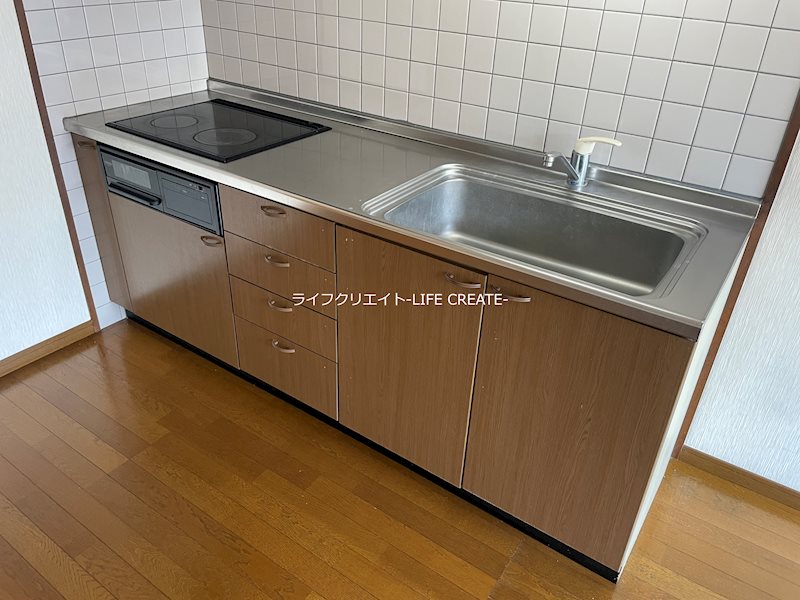 キッチン　写真は502号室