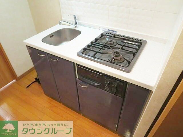 キッチン　同じ間取りの別部屋写真