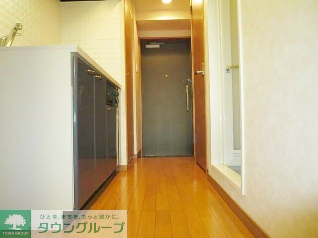 玄関　同じ間取りの別部屋写真