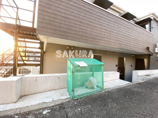 その他共有部分　敷地内ごみ置き場です♪