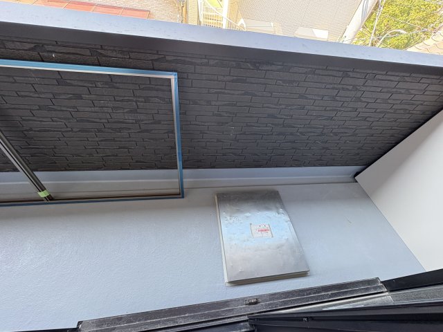 バルコニー　同物件別号室の写真です。
