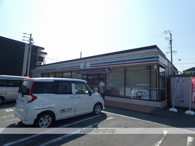 コンビニ　セブン－イレブン磐田新貝店（コンビニ）まで313m