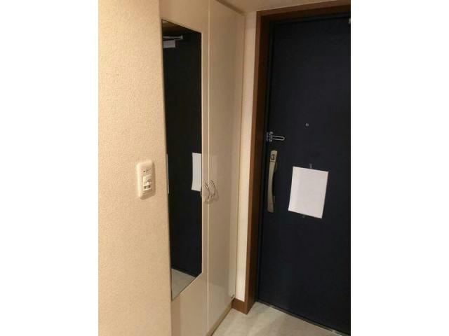 プレサンス錦エボリューションの玄関写真