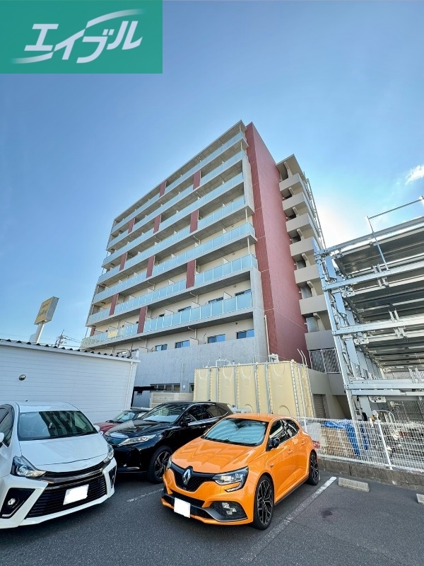 ALPHA PLUS BLD.の外観写真