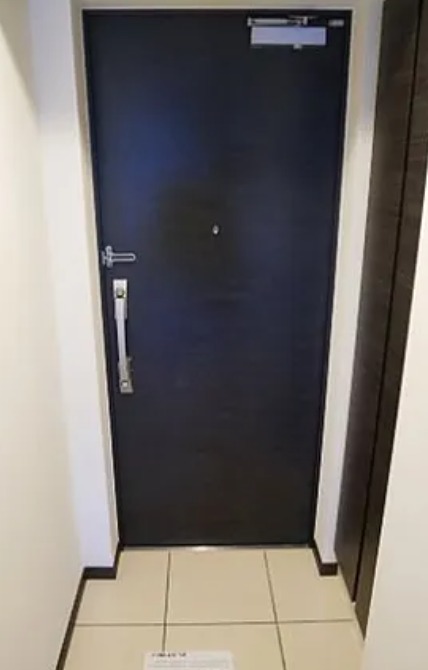 玄関　※別部屋参照