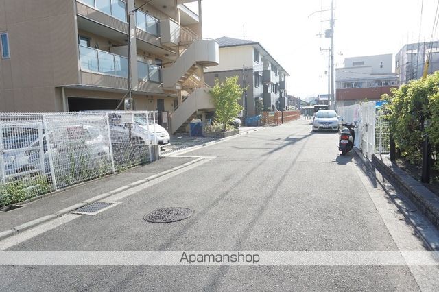 スーパー　サンディ萱島神田店（スーパー）まで297m