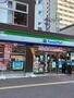 コンビニ　ファミリーマート 福岡渡辺通一丁目店（コンビニ）まで312m