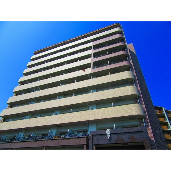 建物外観　２０１６年３月築