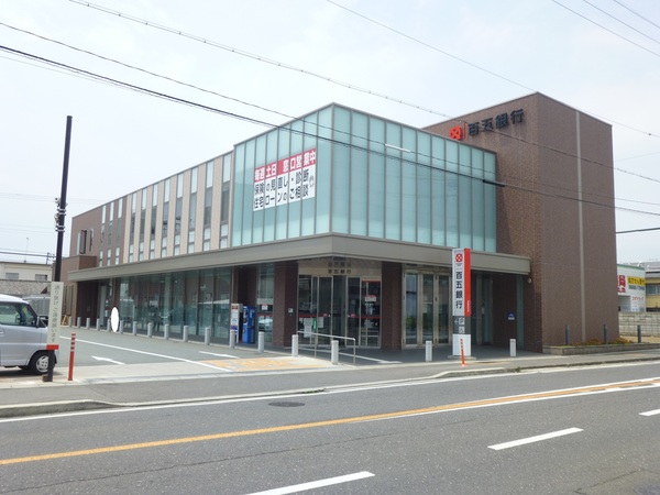 銀行　百五銀行津新町支店（銀行）まで475m
