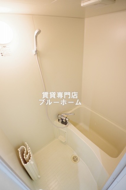 バス・シャワールーム　浴室です！