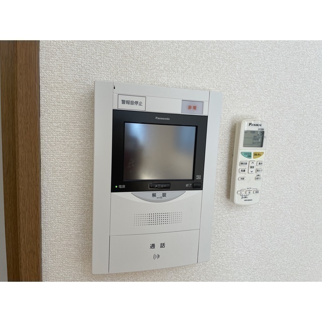 セキュリティ　モニター付インターホン　同タイプ・別部屋