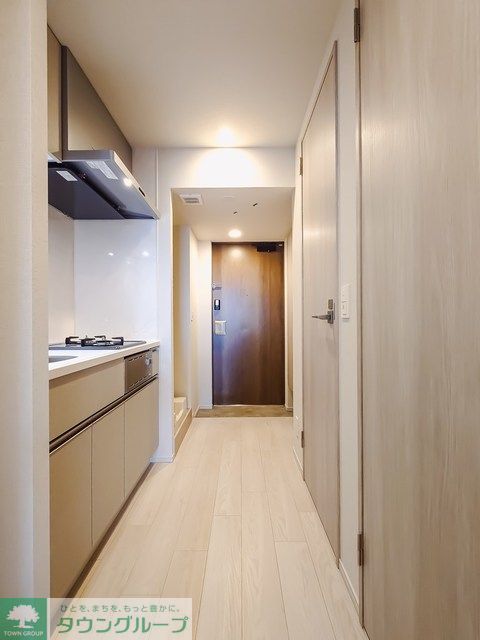 玄関　※写真は同タイプ住戸です。