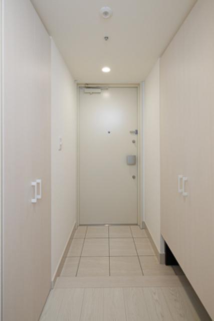 玄関　※写真は同タイプ住戸です。