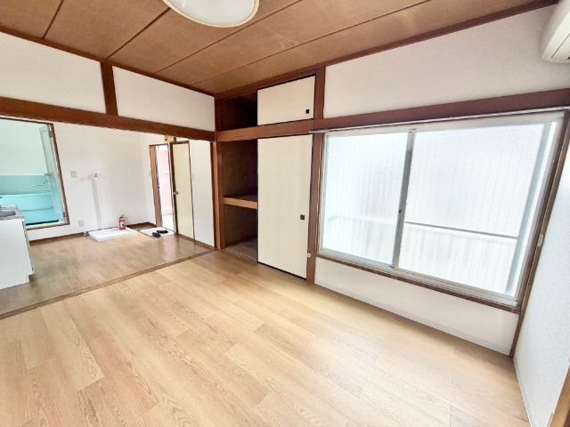 居室・リビング　※写真は別部屋のを代用してます