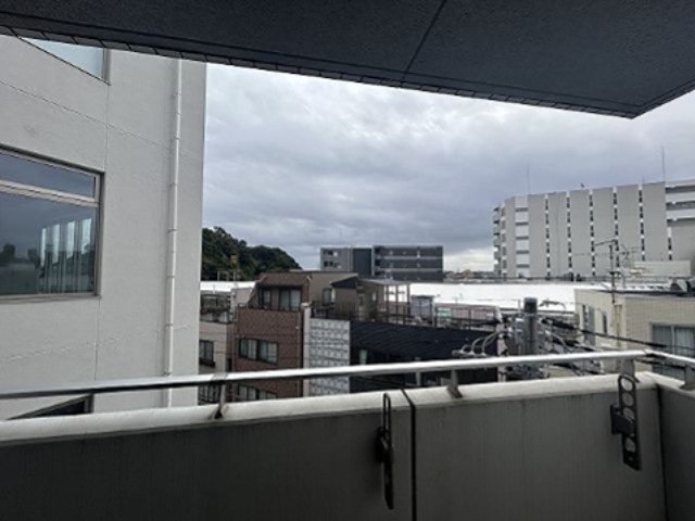 バルコニー　※同仕様写真含む